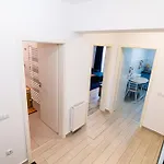 Apartament28 * בראשוב