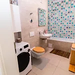 Apartament28 דירה *